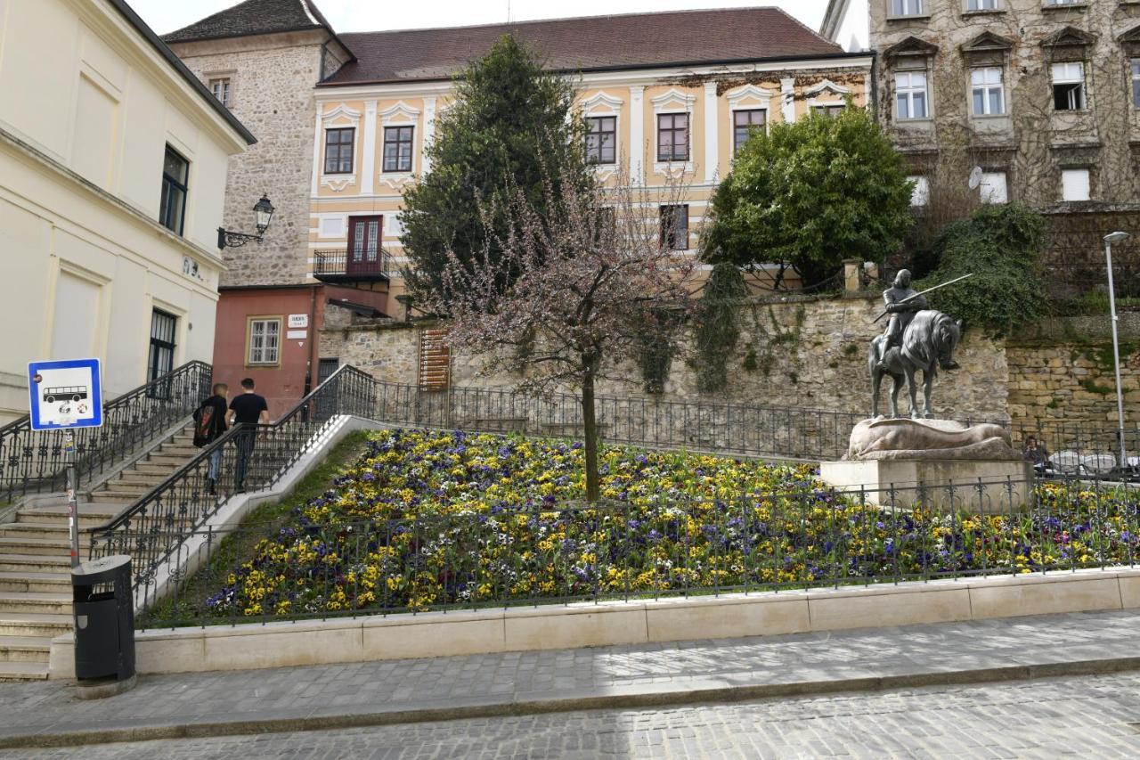 Apartment George&Dragon Zagreb Exterior photo